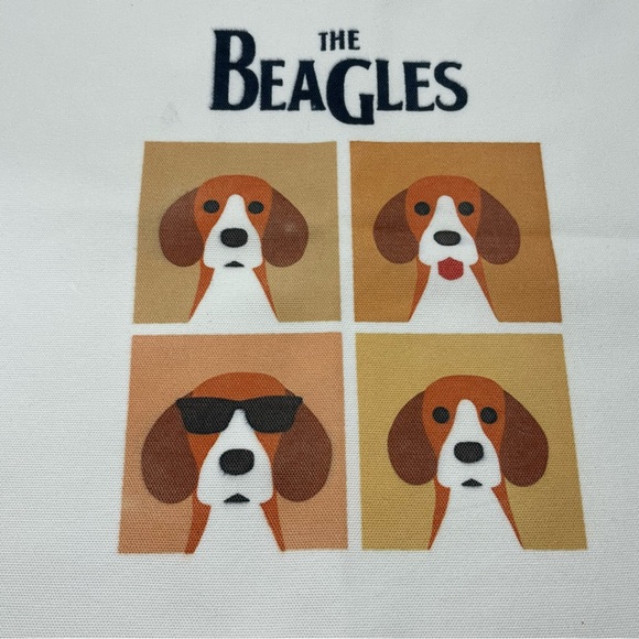 The Beagles Graphic Print tote bag - Picture 1 of 4